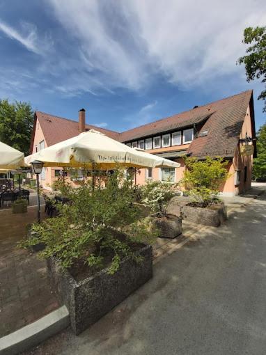 Gasthof Wilhelm Tell Fremdenzimmer เซิร์นดอร์ฟ ภายนอก รูปภาพ